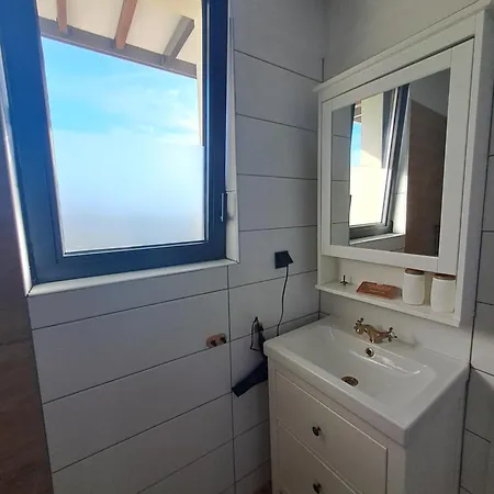 Tatil Evi Къща С Три Спални Васи